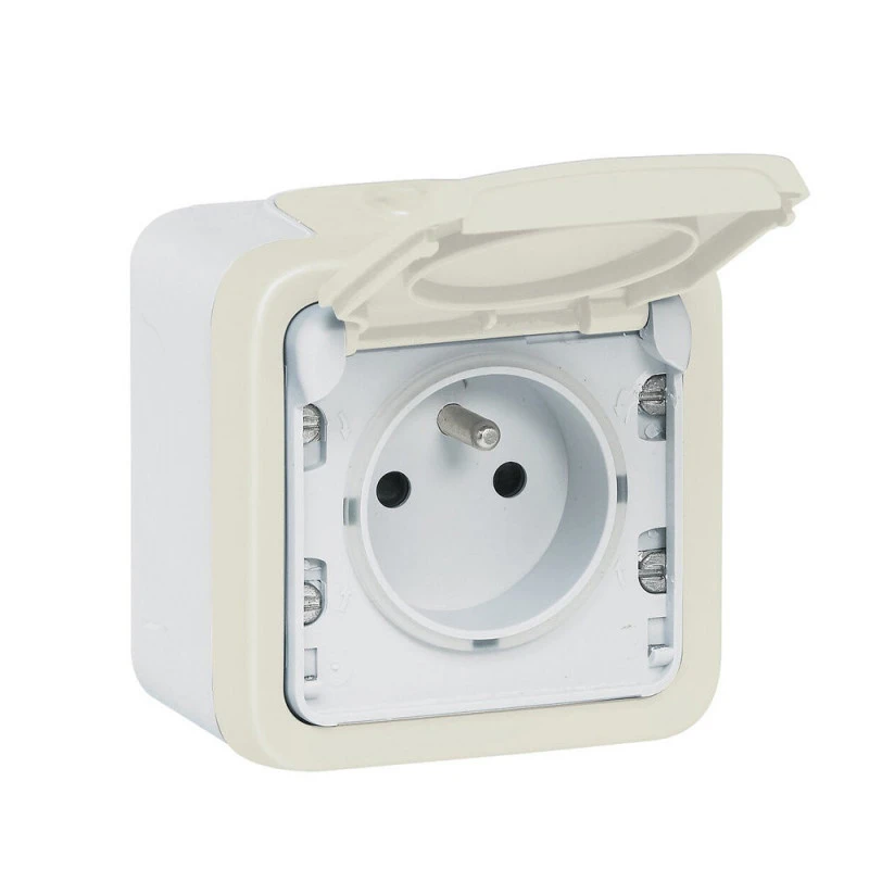 Prise Extérieure 2P+T Plexo - IP55 - Blanc LEGRAND 3 Prise Extérieure 2P+T Plexo - IP55 - Blanc LEGRAND